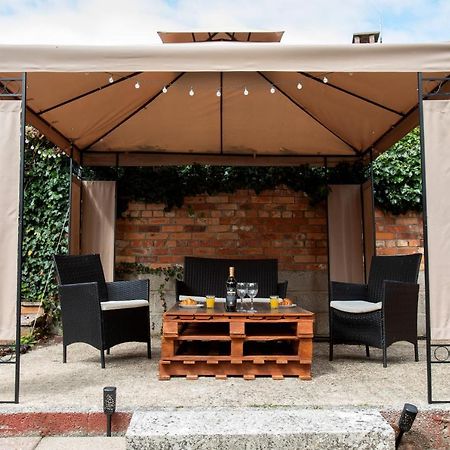 1-Bedroom Apartment With A Private Garden, Beach 5-Min Walk Weymouth Eksteriør bilde